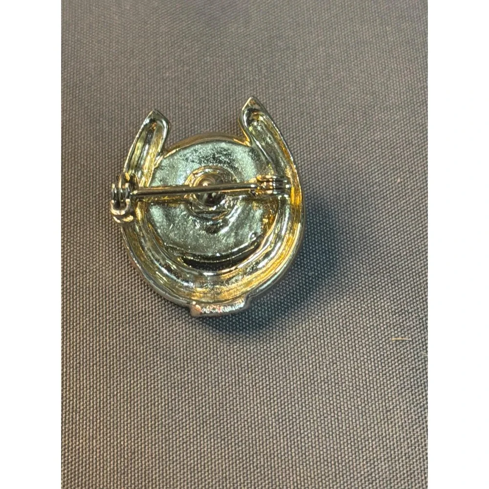 Vintage Horseshoe Horse Head Brooch Gold Tone Brown Yellow Enamel Western Pin